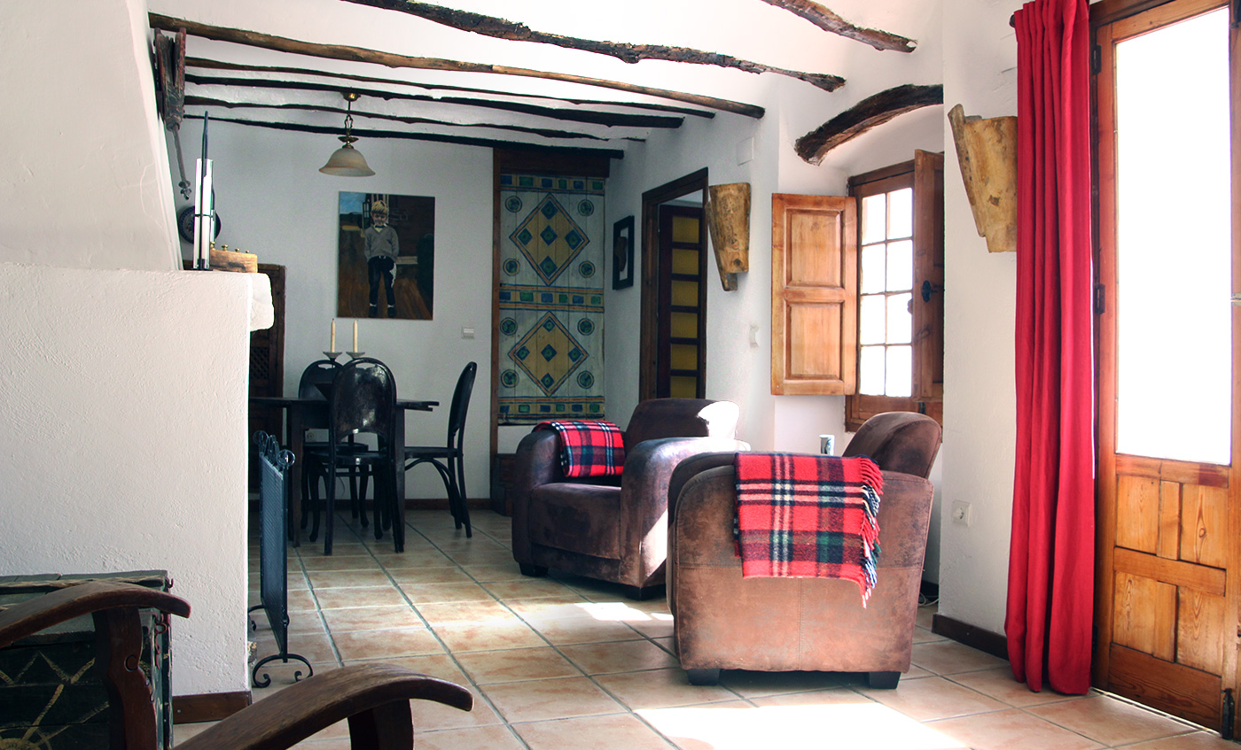 We have a new website :
https://cortijolacubertilla.wixsite.com/cortijo-la-cubertill
Casa el Patio
Is an apartment suitable for 2 people. Entrance through a hallway. Spacious living room, kitchen in characteristic, atmospheric Spanish style. The kitchen is… Continue Reading..